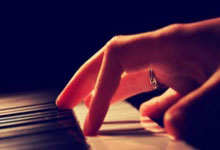 买基金可以随时退出吗，买基金算是炒股吗